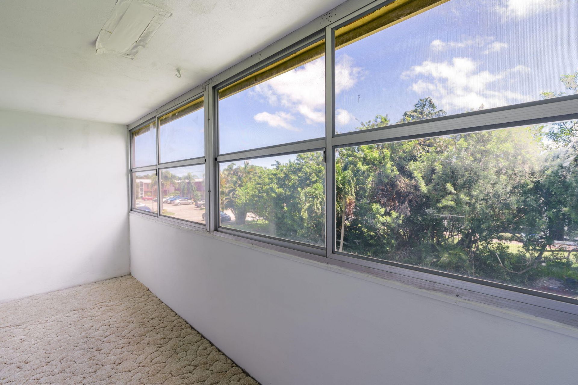 77 Kingswood, West Palm Beach, FL 33417 Photo