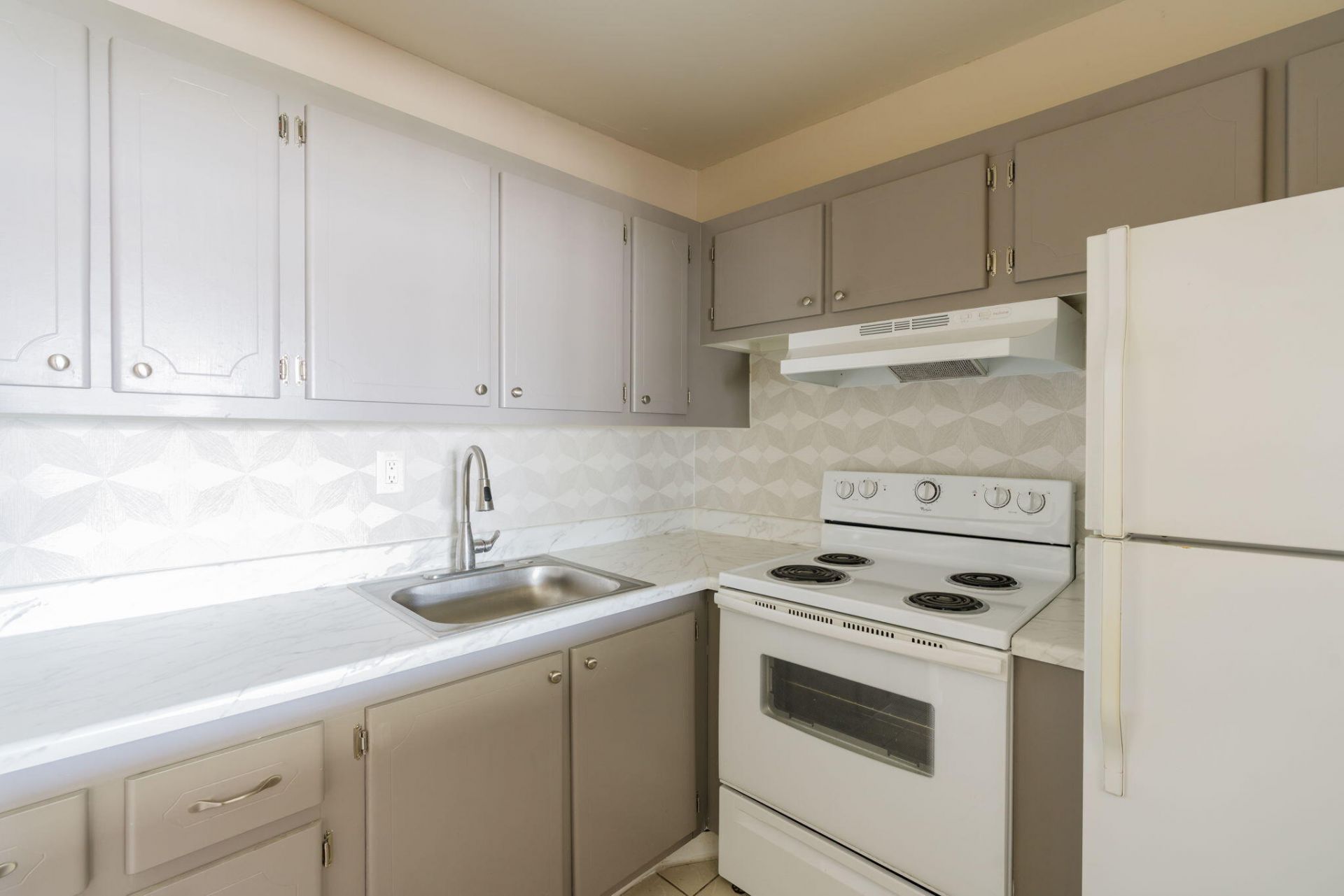 77 Kingswood, West Palm Beach, FL 33417 Photo