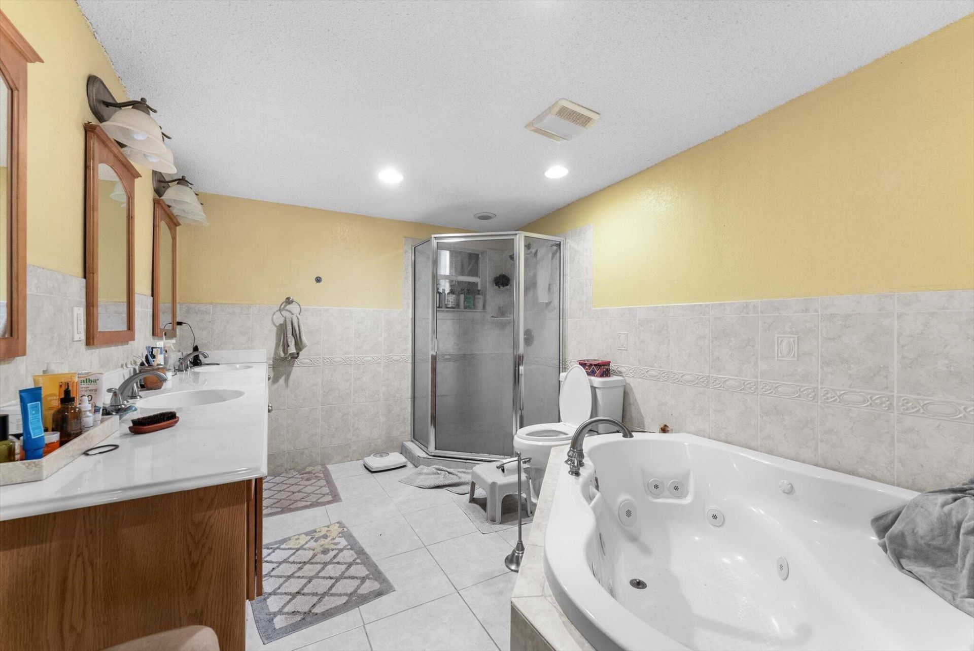 2106 Ware Drive, West Palm Beach, FL 33409 Photo