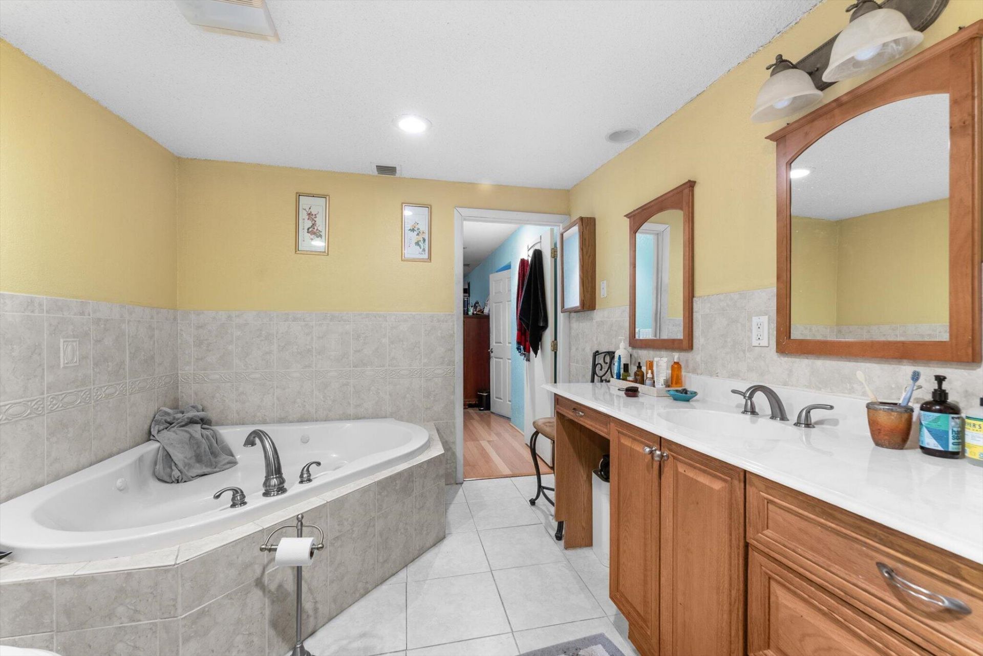 2106 Ware Drive, West Palm Beach, FL 33409 Photo
