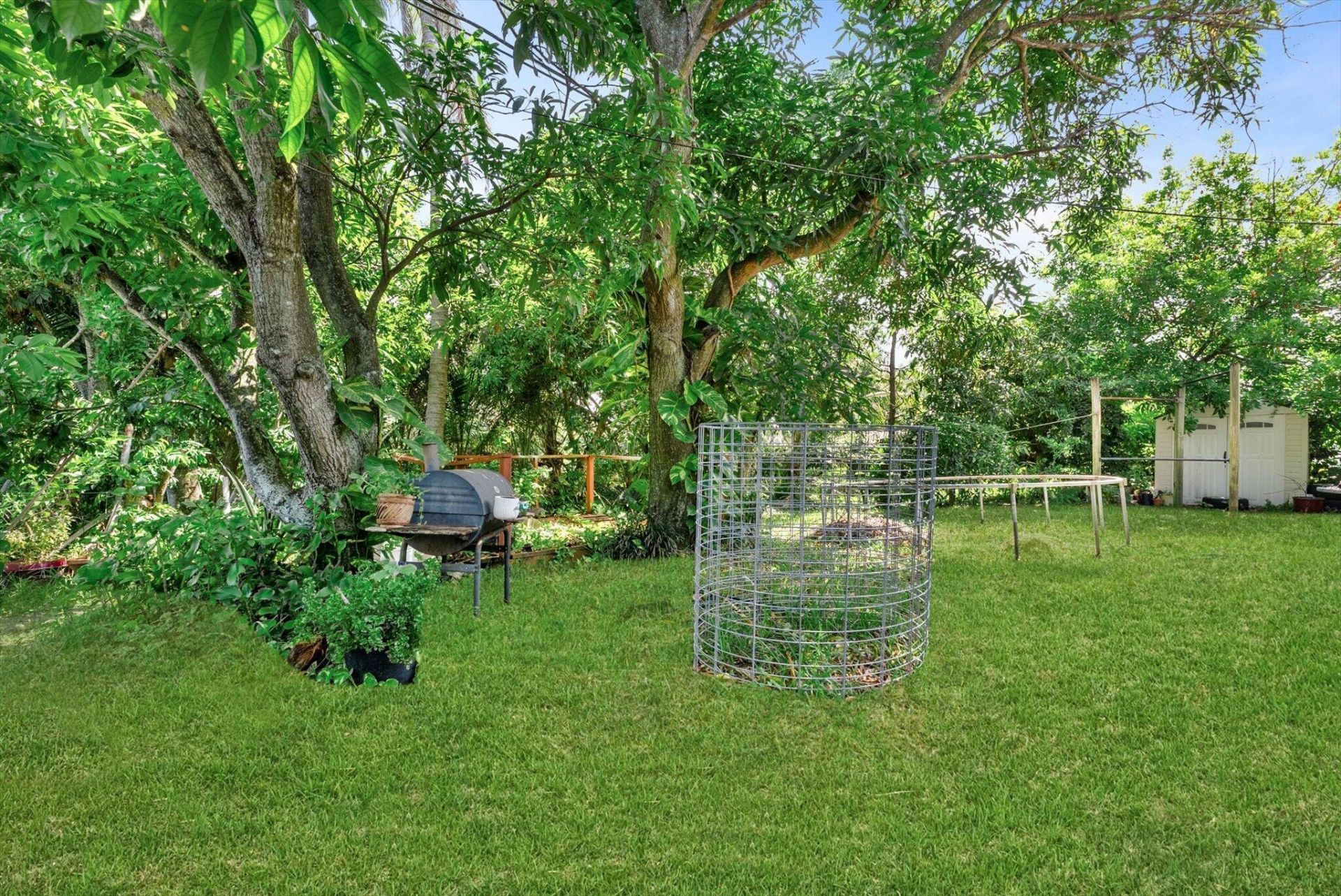 2106 Ware Drive, West Palm Beach, FL 33409 Photo