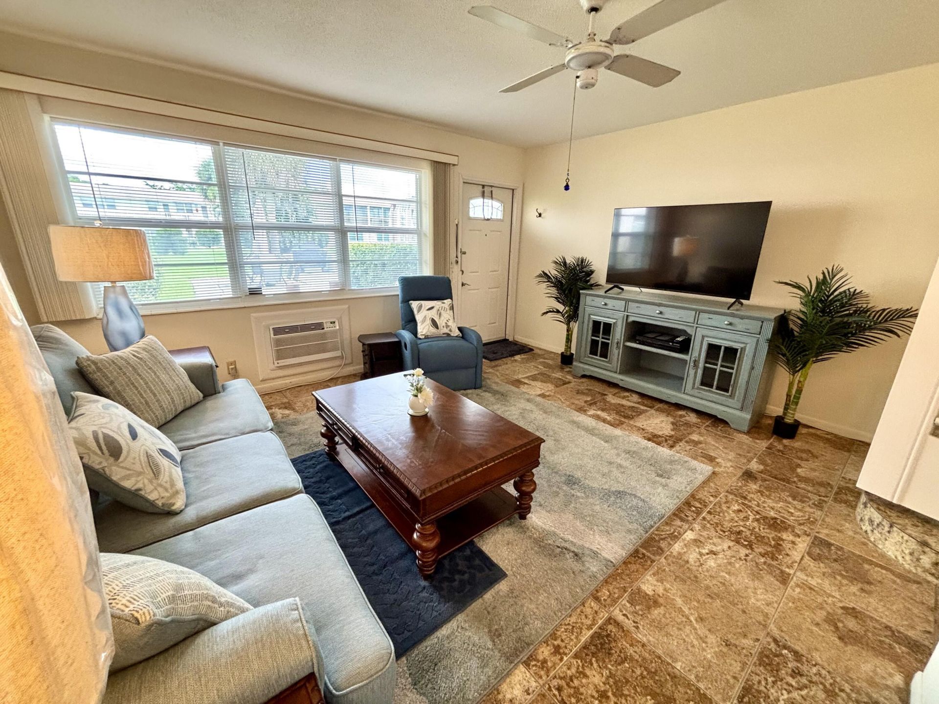 150 Easthampton G, Unit 150, West Palm Beach, FL 33417 Photo