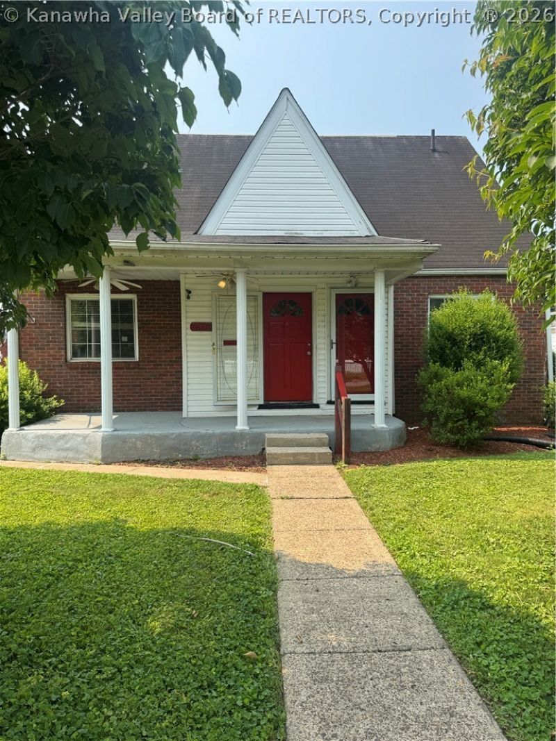 3719 Noyes Avenue Se, Charleston, WV 25304 Main Photo