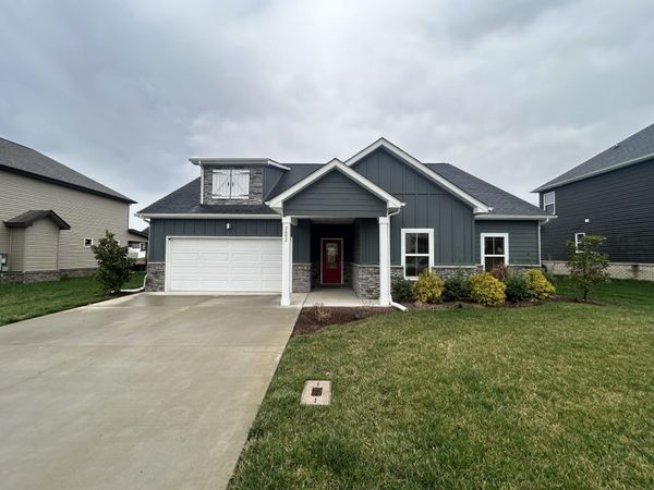 2692 Remington Trce, Clarksville, TN 37043