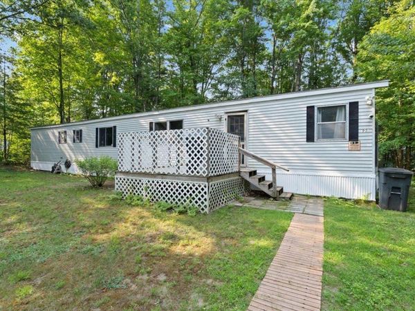 95 Walden Road, Colchester, VT 05446