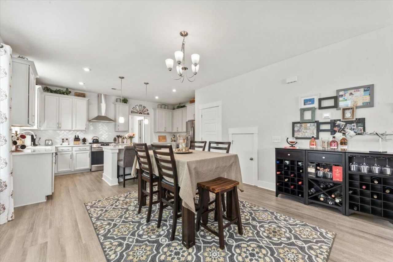 1683 Indy Drive Photo 6