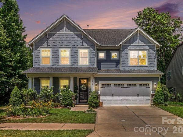 9014 Manor Oak Court , Charlotte, NC 28277
