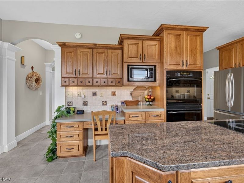 49695 Parkview Drive, East Liverpool, OH 43920 Photo 17