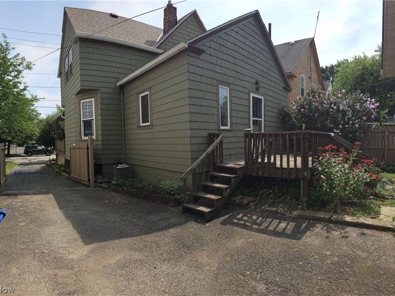1422 Graber Drive, Lakewood, OH 44107 Photo 17