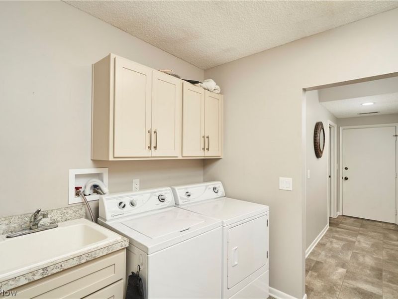 1799 Brookwood Drive, Akron, OH 44313 Photo 13