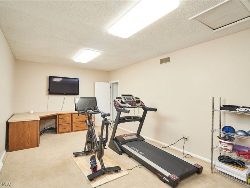 1799 Brookwood Drive, Akron, OH 44313 Photo 24