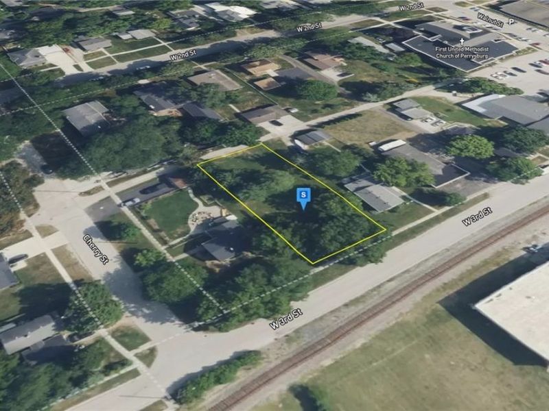 241 W 3rd Street, Perrysburg, OH 43551 Photo 3