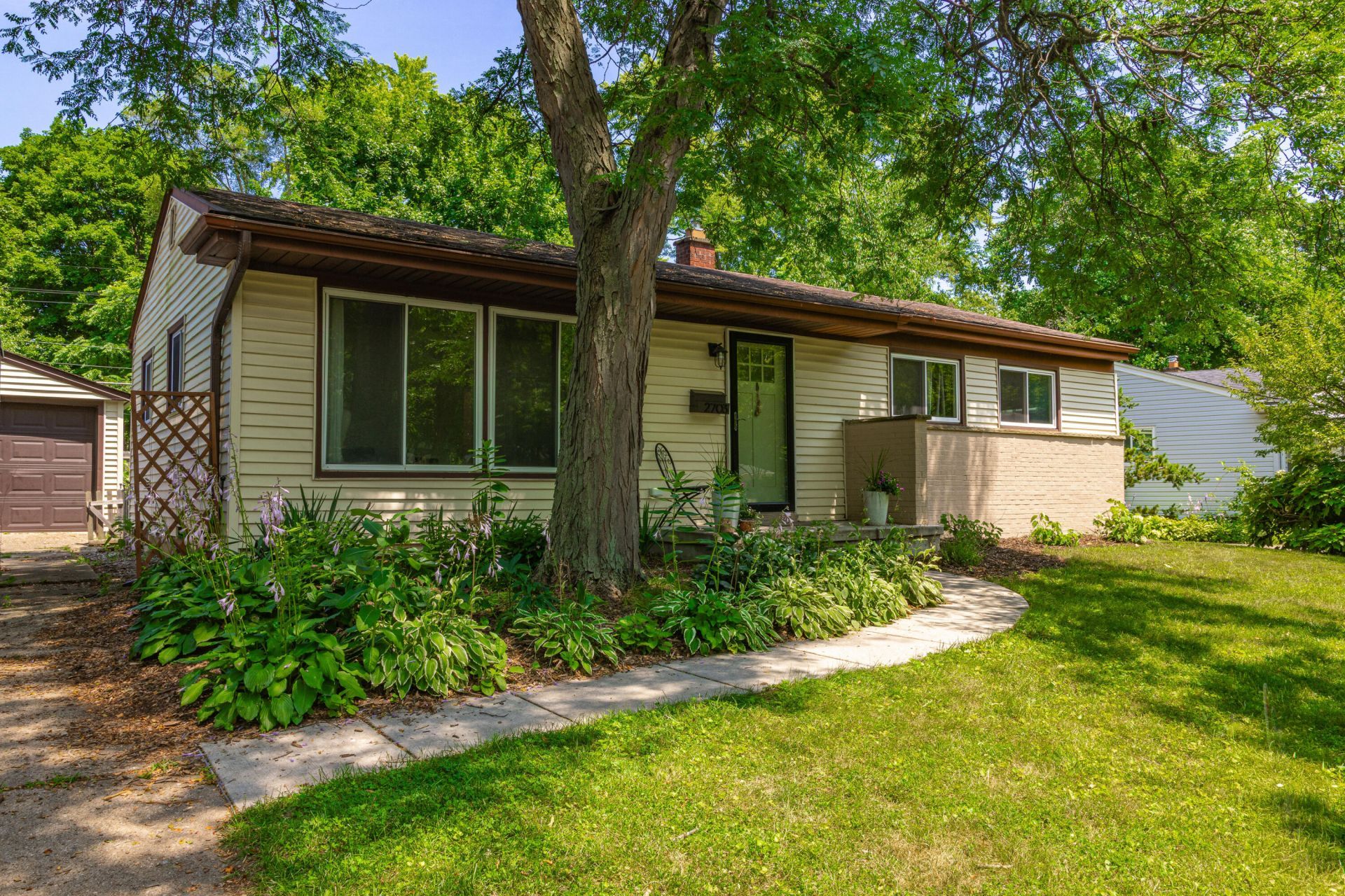 2703 Towner Boulevard, Ann Arbor, MI 48104 Main Photo