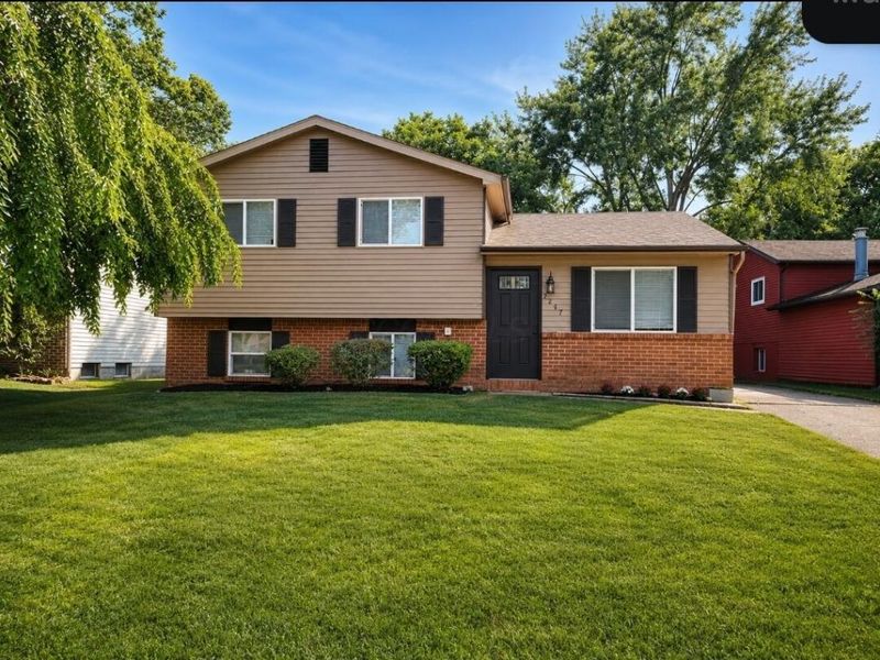 2947 Thornell Way, Columbus, OH 43232 Photo 1