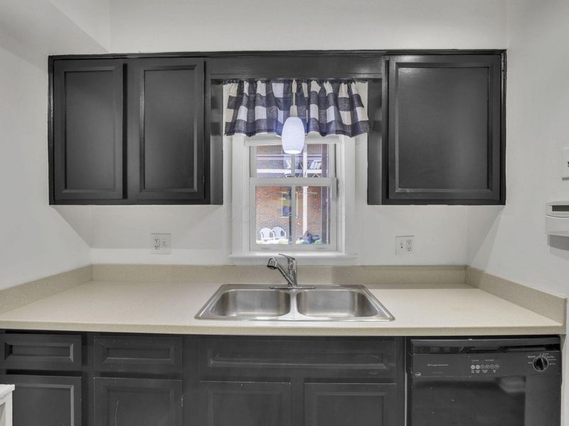 249 E Kossuth Street, Unit C, Columbus, OH 43206 Photo 16