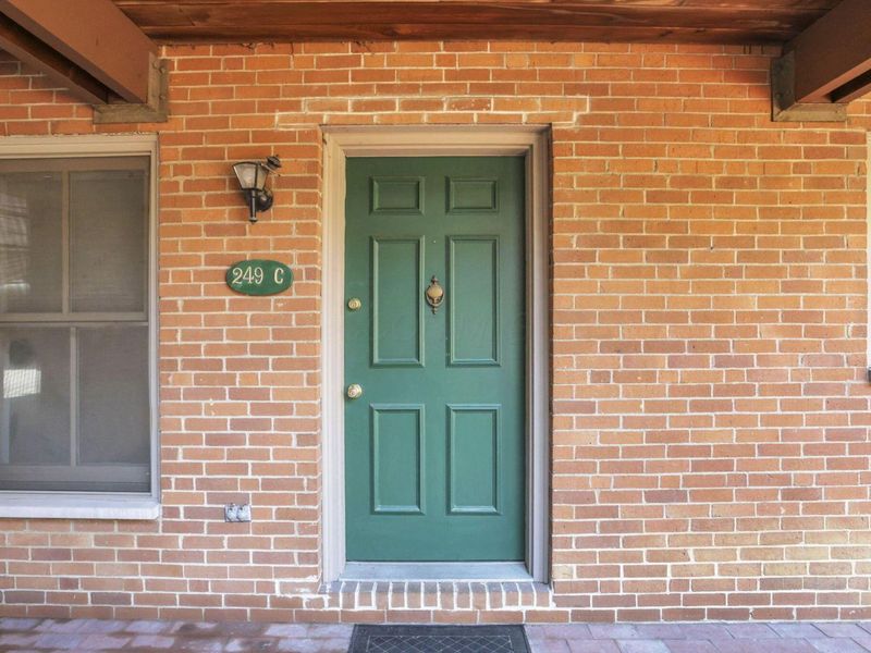 249 E Kossuth Street, Unit C, Columbus, OH 43206 Photo 5