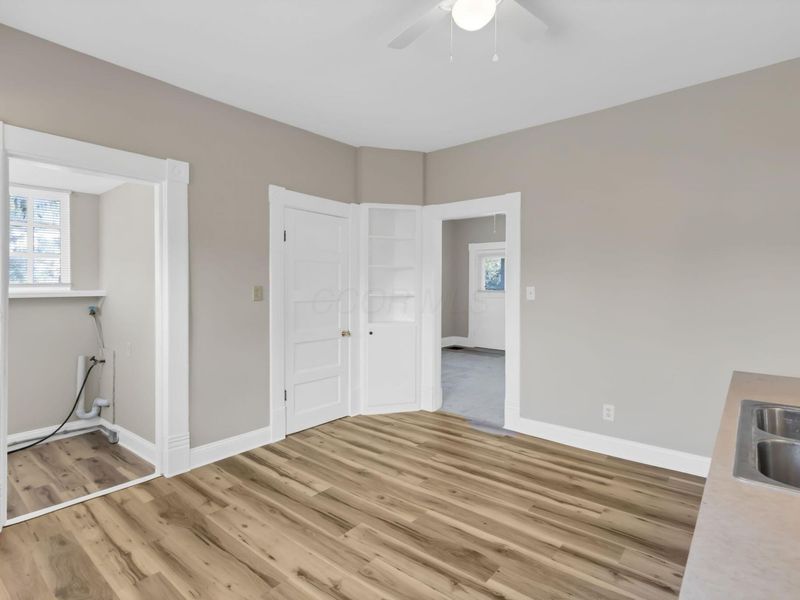 906 Bellows Avenue , Columbus, OH 43223 Photo 16