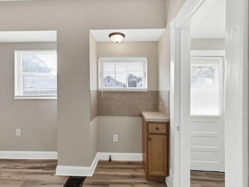 906 Bellows Avenue , Columbus, OH 43223 Photo 20