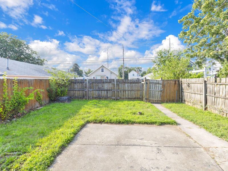 906 Bellows Avenue , Columbus, OH 43223 Photo 31