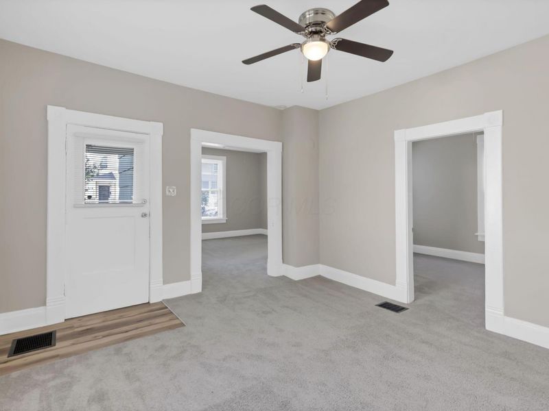 906 Bellows Avenue , Columbus, OH 43223 Photo 8