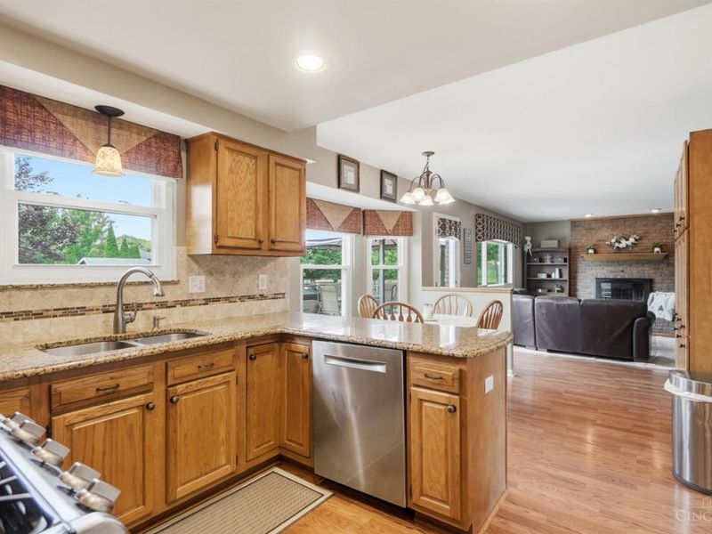 6323 Foxwood Court, Liberty Township, OH 45044 Photo 9