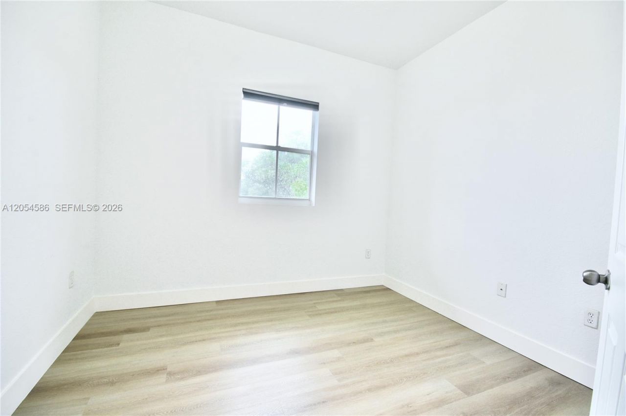 10870 NW 88th Ter , Unit 222, Doral, FL 33178 Photo