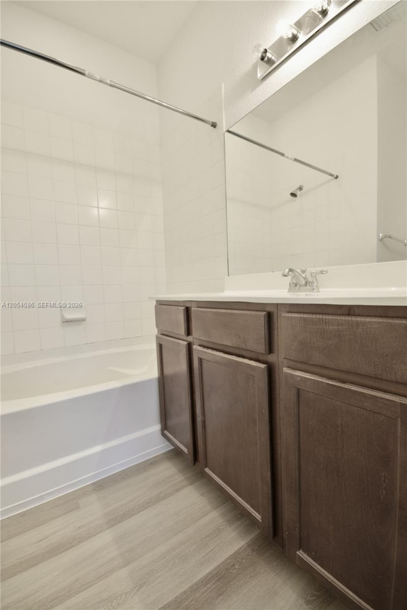 10870 NW 88th Ter , Unit 222, Doral, FL 33178 Photo