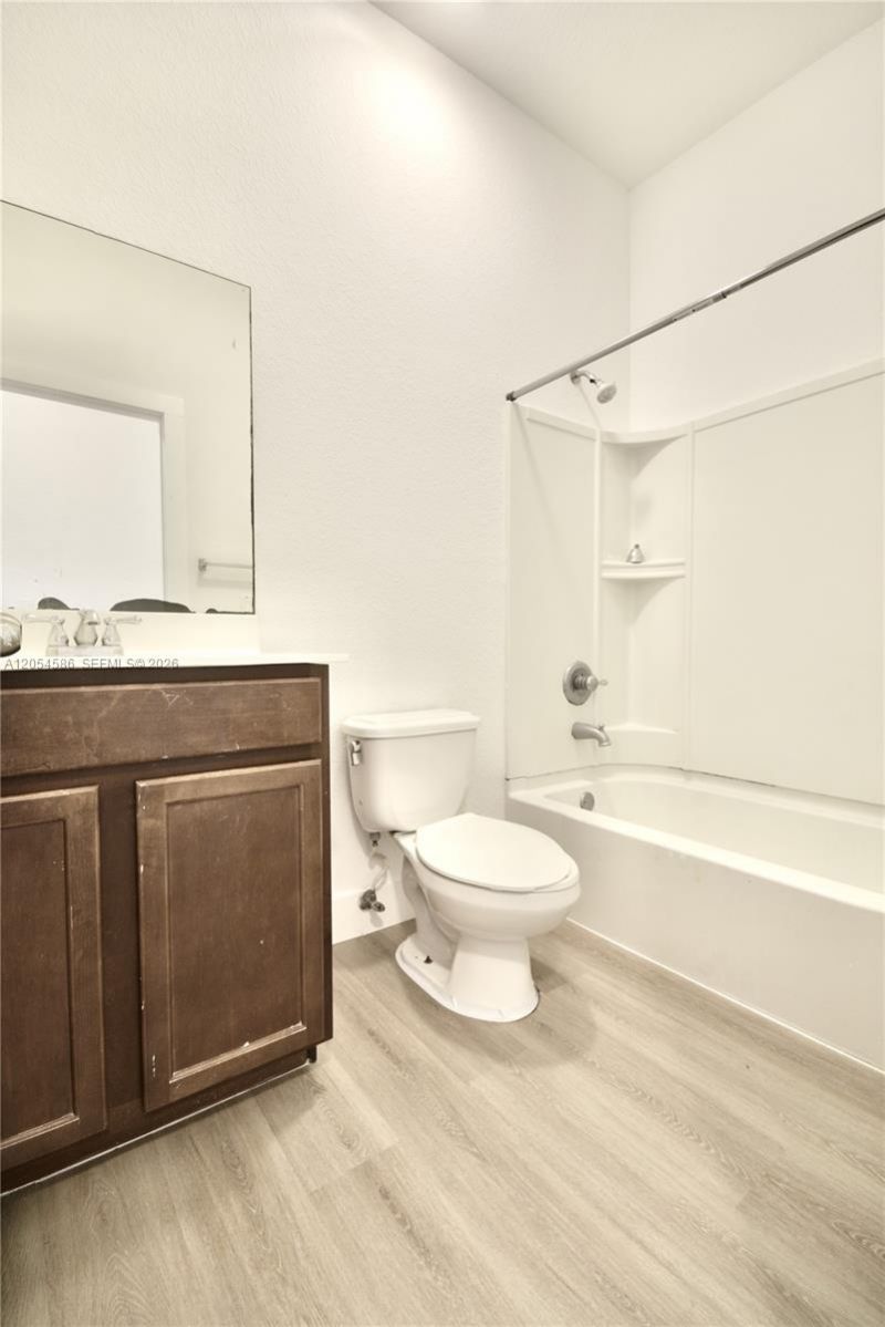 10870 NW 88th Ter , Unit 222, Doral, FL 33178 Photo