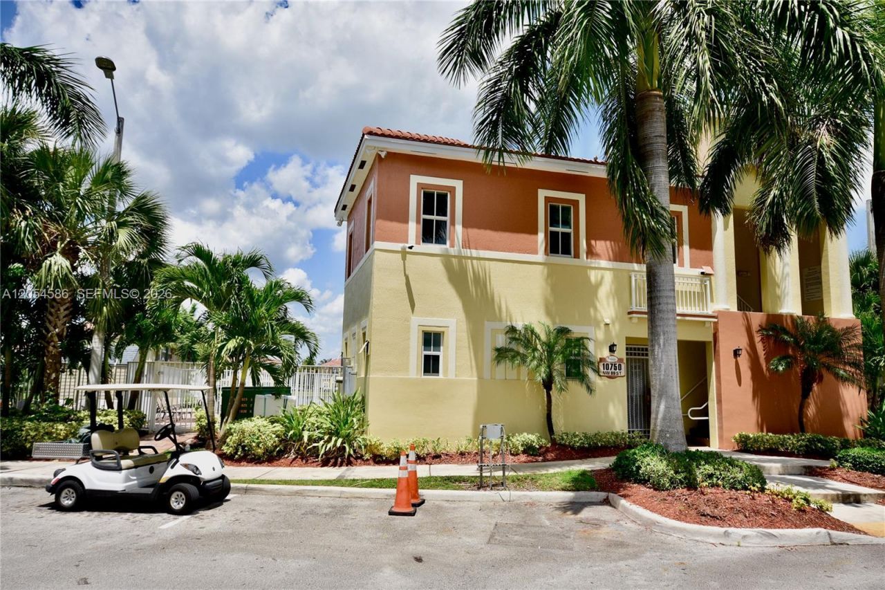 10870 NW 88th Ter , Unit 222, Doral, FL 33178 Photo