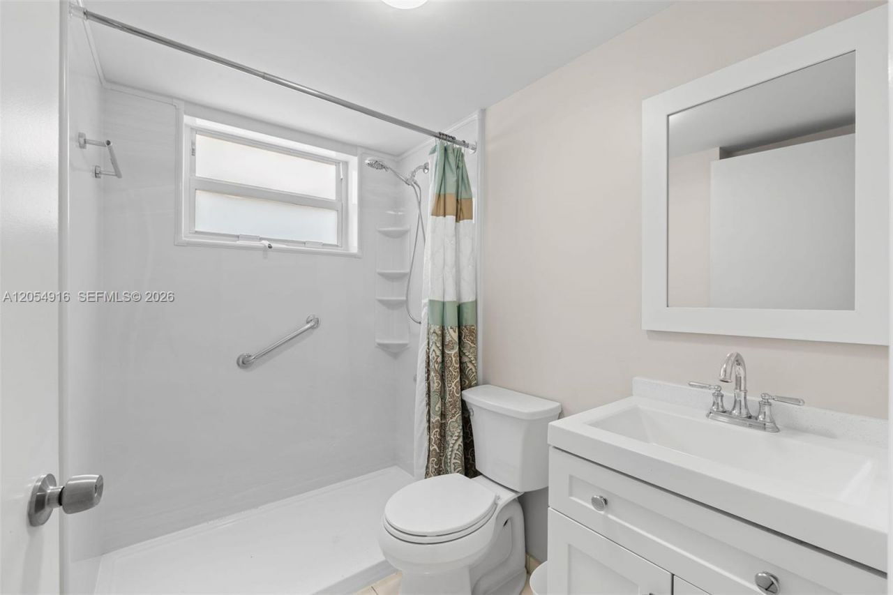 2217 W 69th St , Unit 2217A, Hialeah, FL 33016 Photo
