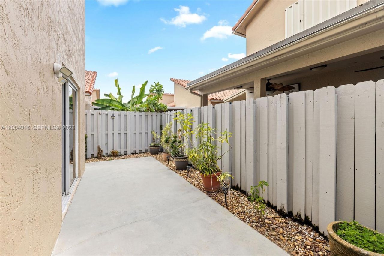 2217 W 69th St , Unit 2217A, Hialeah, FL 33016 Photo