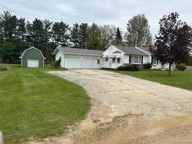 364 Carpenter Road, Watertown Twp, MI 48435