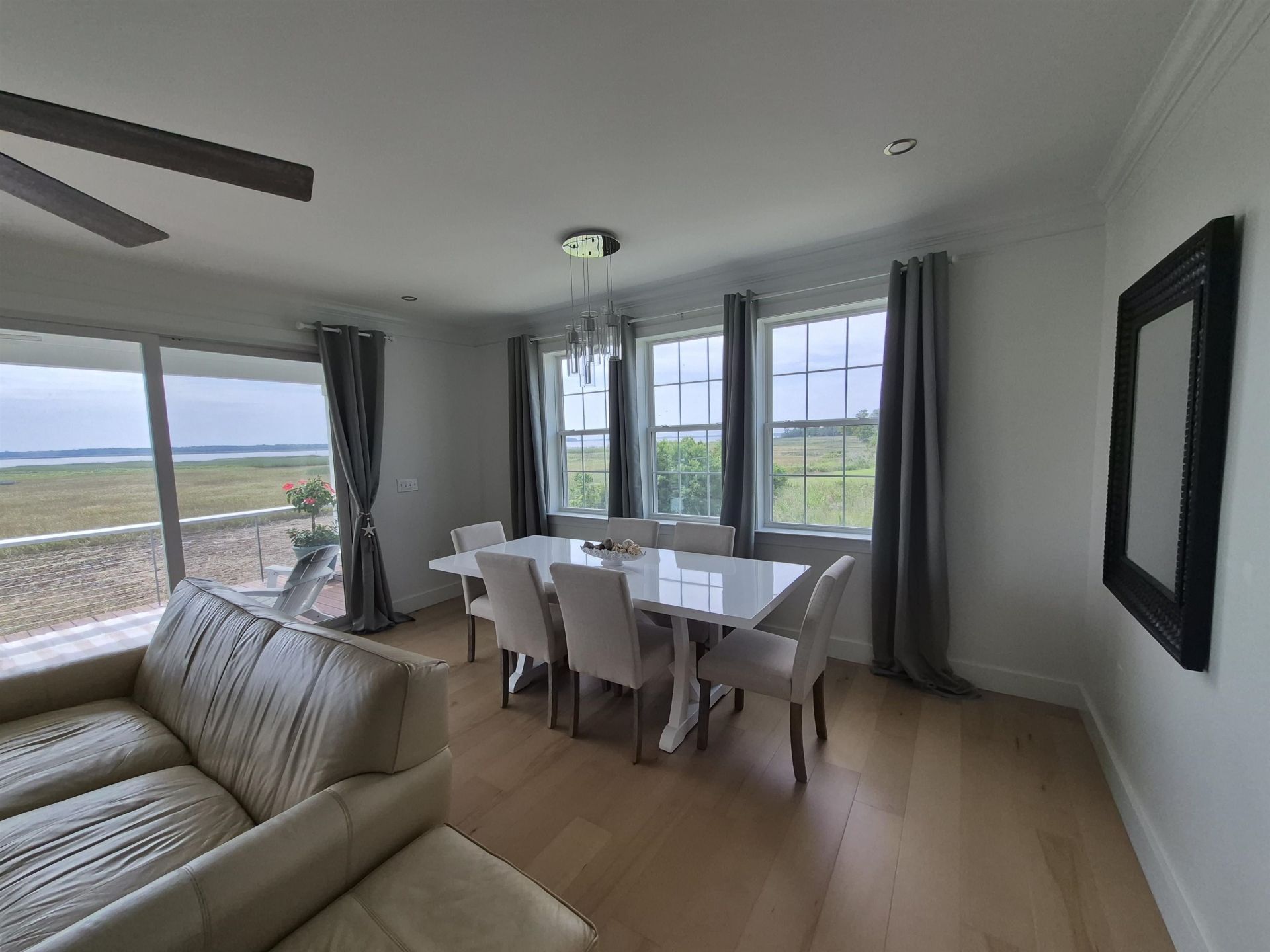 125 Oak Bay Dr.  Photo 22