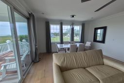 125 Oak Bay Dr.  photo 4