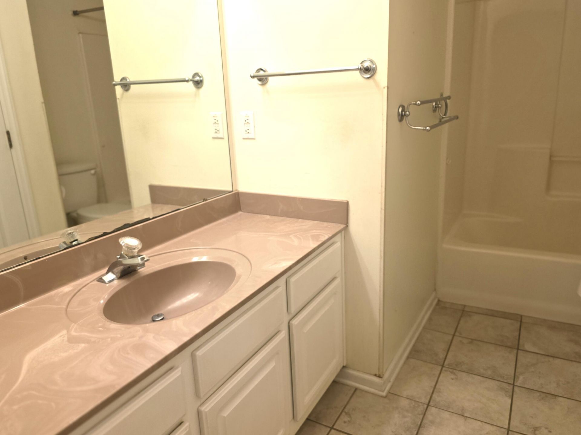108 N Pembroke Drive Photo 14
