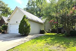 108 N Pembroke Drive photo 4