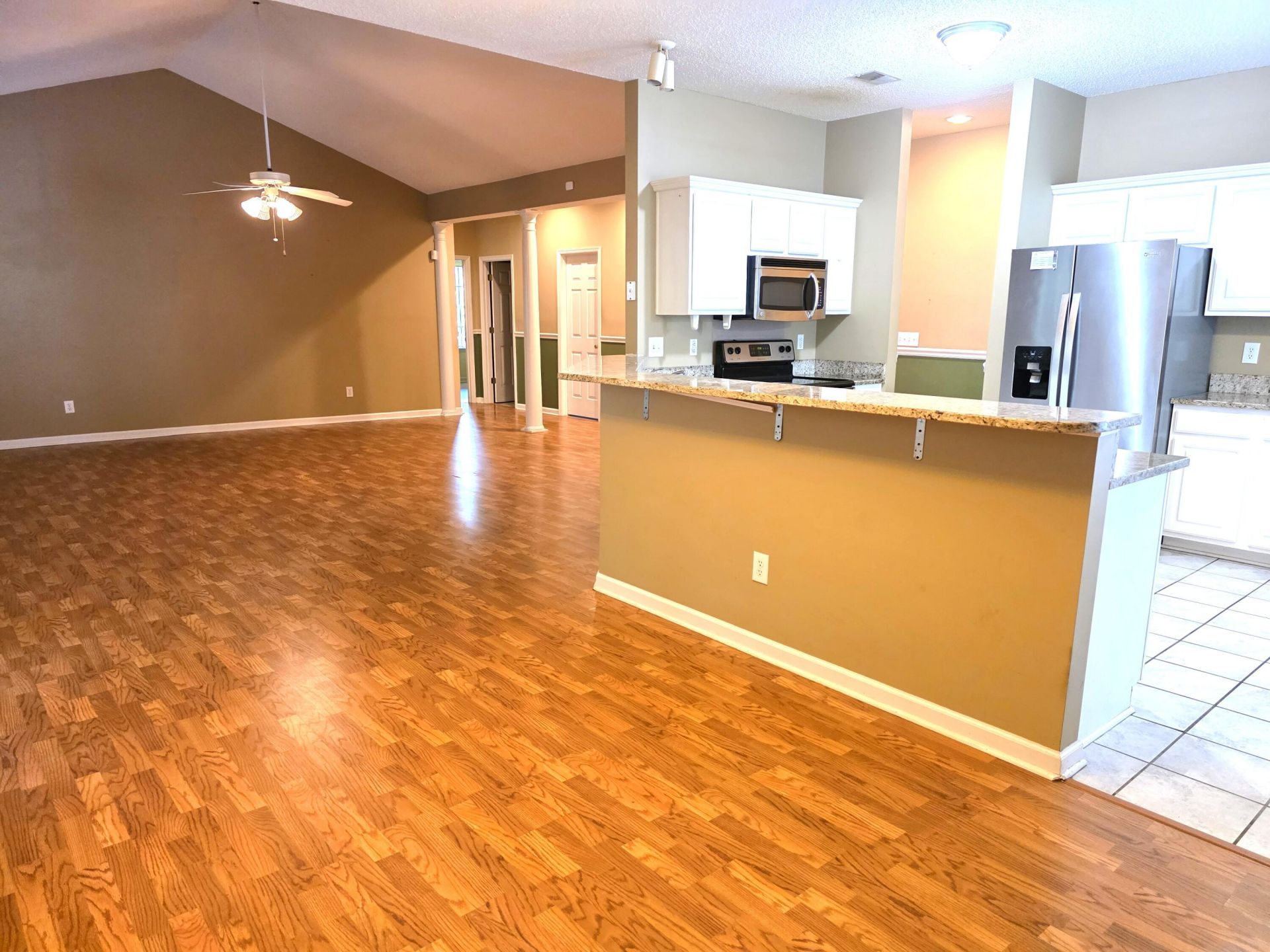 108 N Pembroke Drive Photo 4