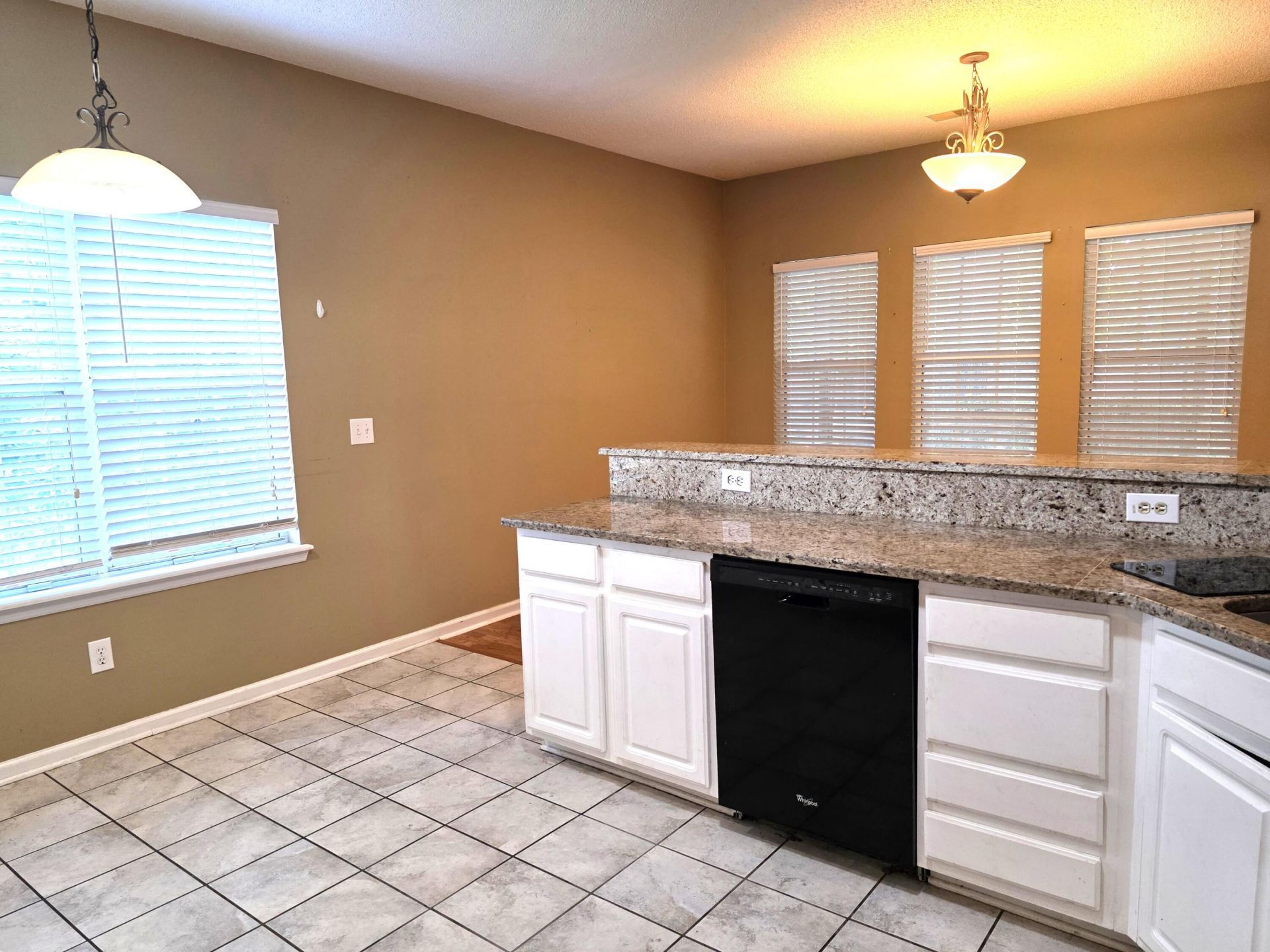108 N Pembroke Drive Photo 6