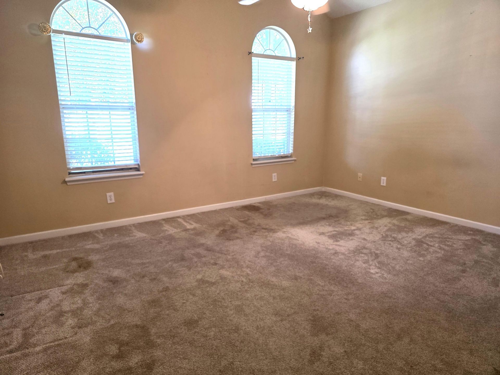 108 N Pembroke Drive Photo 9