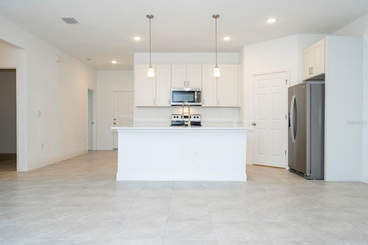 7811 N Darby Drive , Dunnellon, FL 34433 Photo