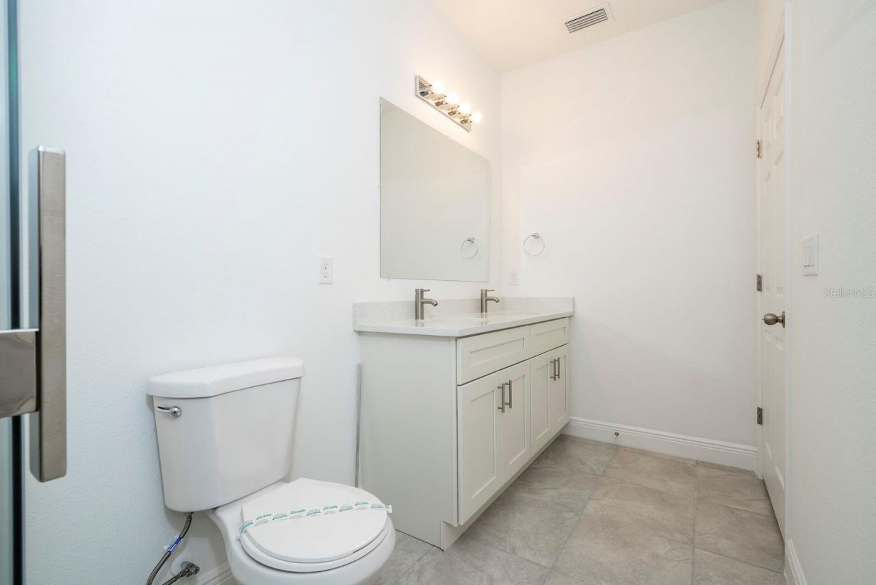 7811 N Darby Drive , Dunnellon, FL 34433 Photo