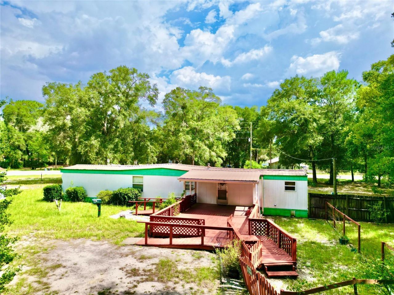 8232 Swan Lake Road , Melrose, FL 32666 Photo