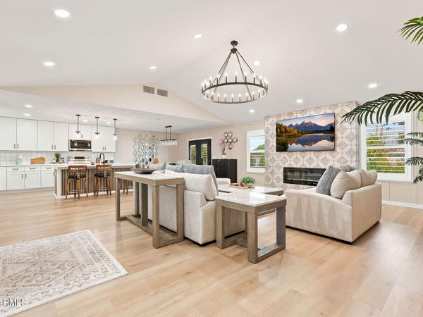 25245 S TRURO Drive, Sun Lakes, AZ 85248