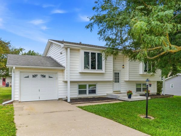 604 S Adams Street, Mount Pleasant, IA 52641