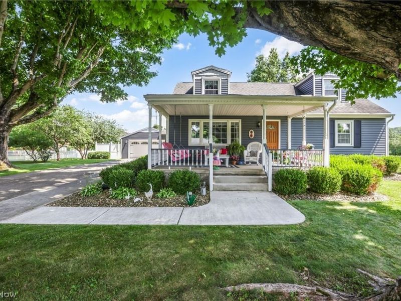 892 Fieldson Drive , Heath, OH 43056 Photo 1