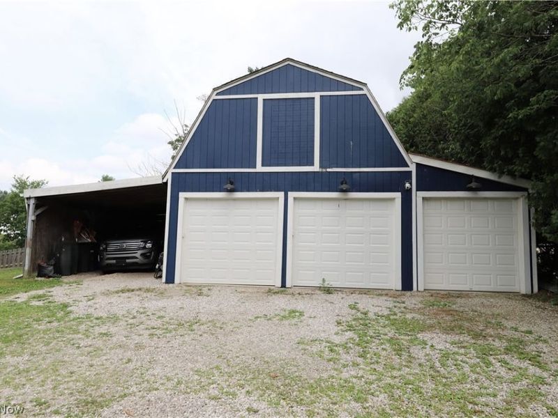 1053 N Carpenter Road, Brunswick, OH 44212 Photo 13