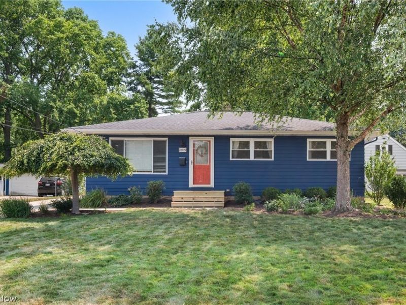23929 Lebern Drive, North Olmsted, OH 44070 Photo 1