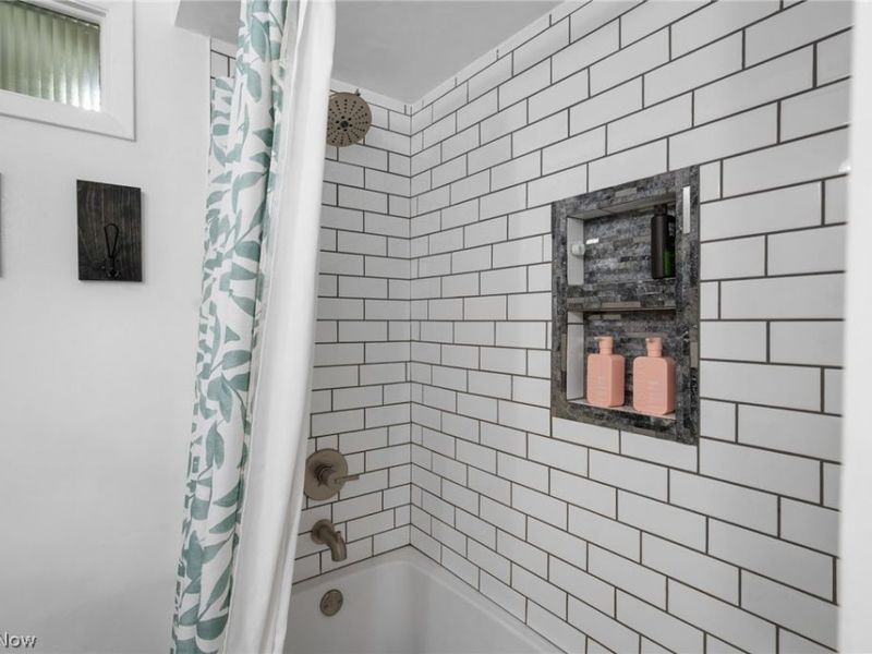 23929 Lebern Drive, North Olmsted, OH 44070 Photo 17