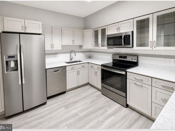 19375 CYPRESS RIDGE TERRACE, Unit 719, LEESBURG, VA 20176