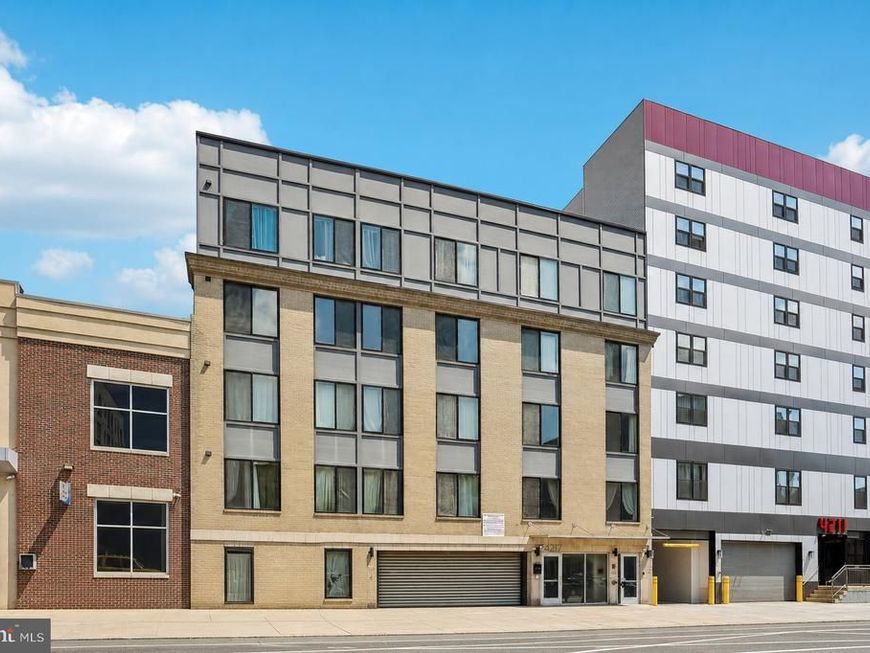 4217 Chestnut Street, Unit 205, Philadelphia, PA 19104 Main Photo
